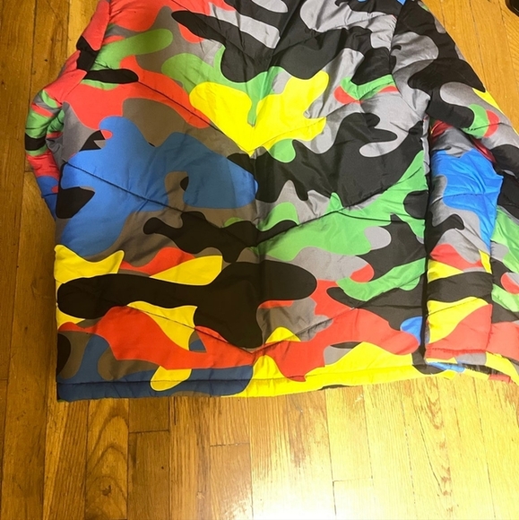 Filthy Rich Coat - Picture 3 of 5